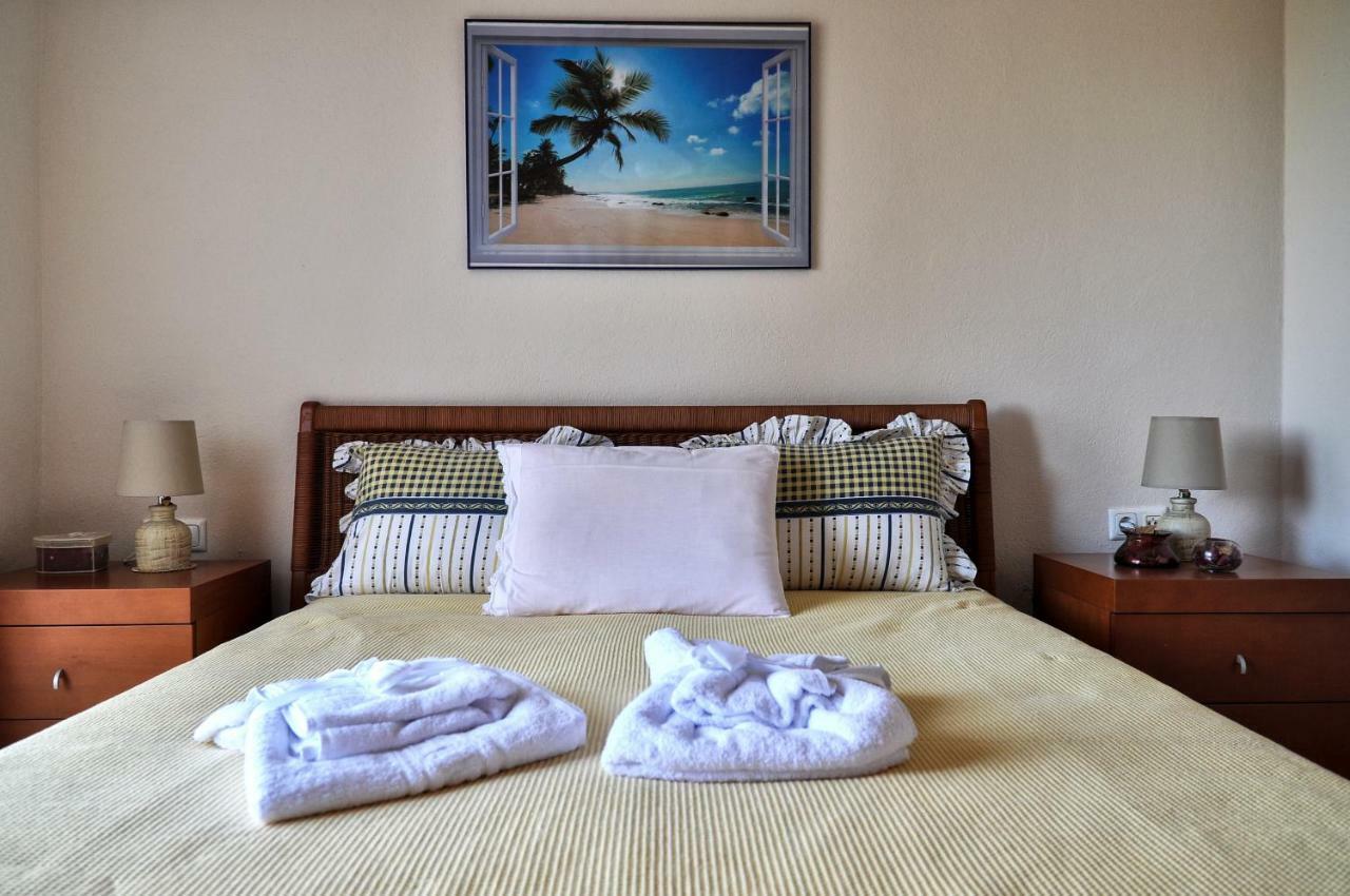 Martha'S Villa Nea Iraklitsa Ngoại thất bức ảnh