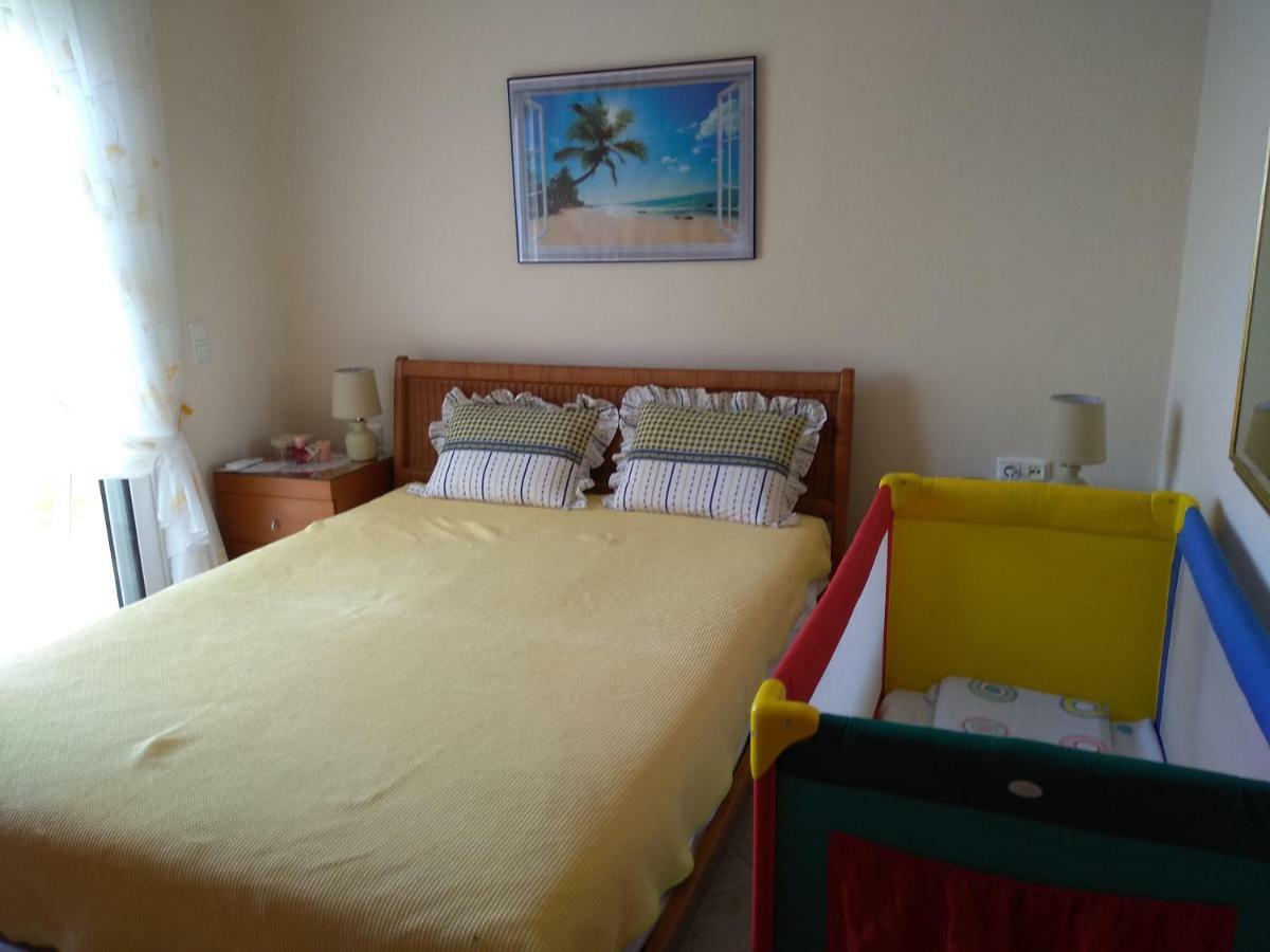 Martha'S Villa Nea Iraklitsa Ngoại thất bức ảnh